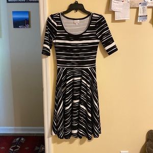 LuLaRoe Dress - Black/White Size XS